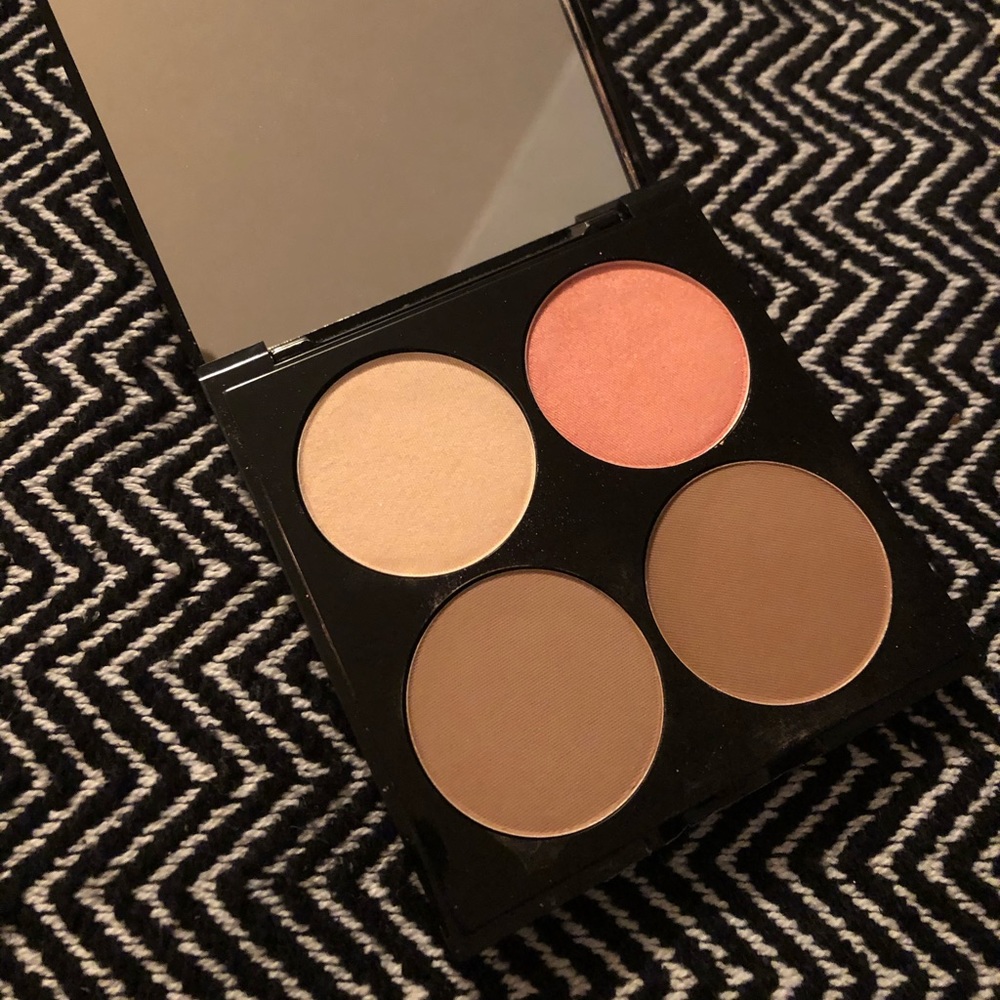 Revlon INSTA-SCULPT contour palette
